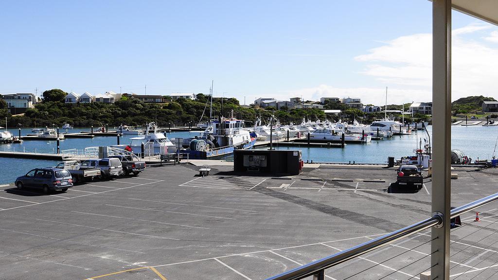 Robe Marina Accommodation Bagian luar foto