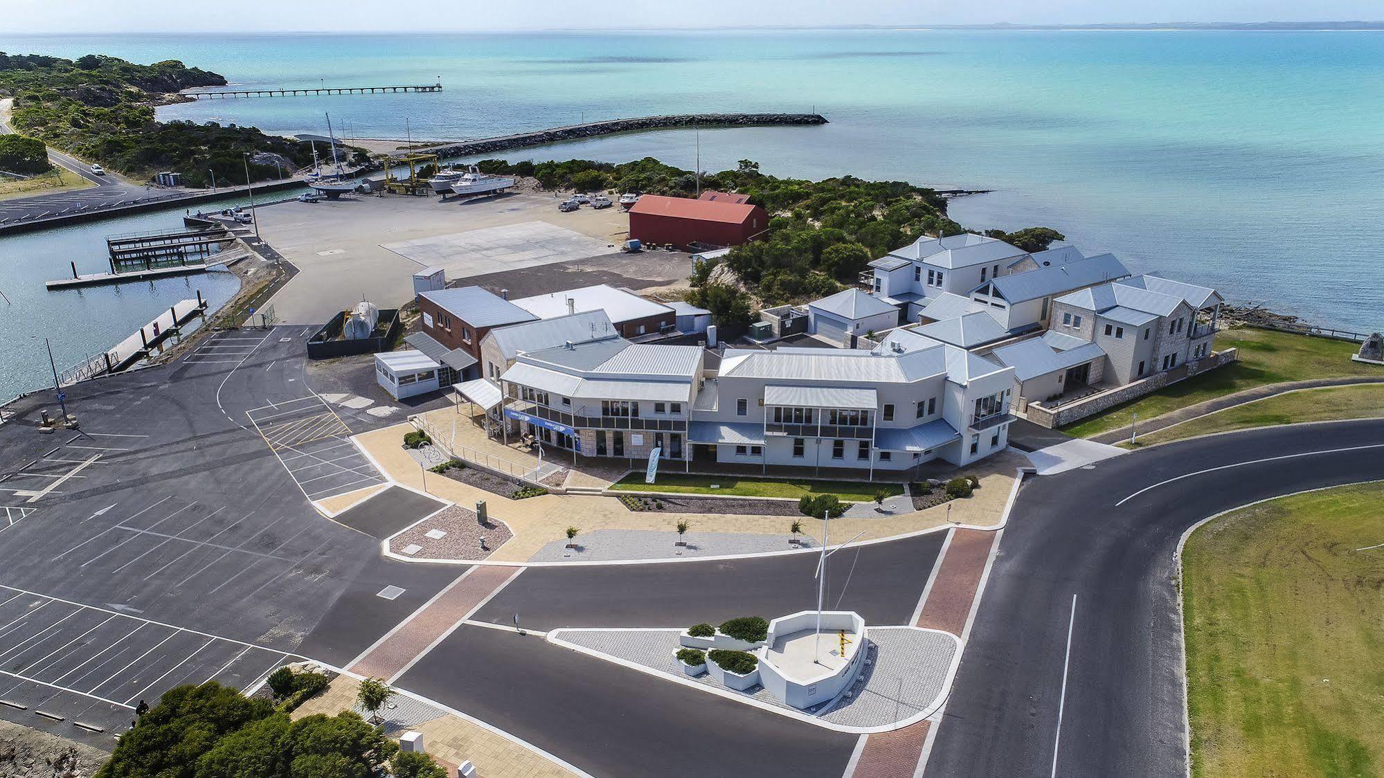 Robe Marina Accommodation Bagian luar foto